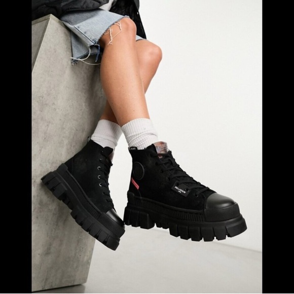 Palladium Women's Black Lace-Up Boots - Picture 4 of 4